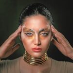 Mermaid makeup tutorial for Halloween